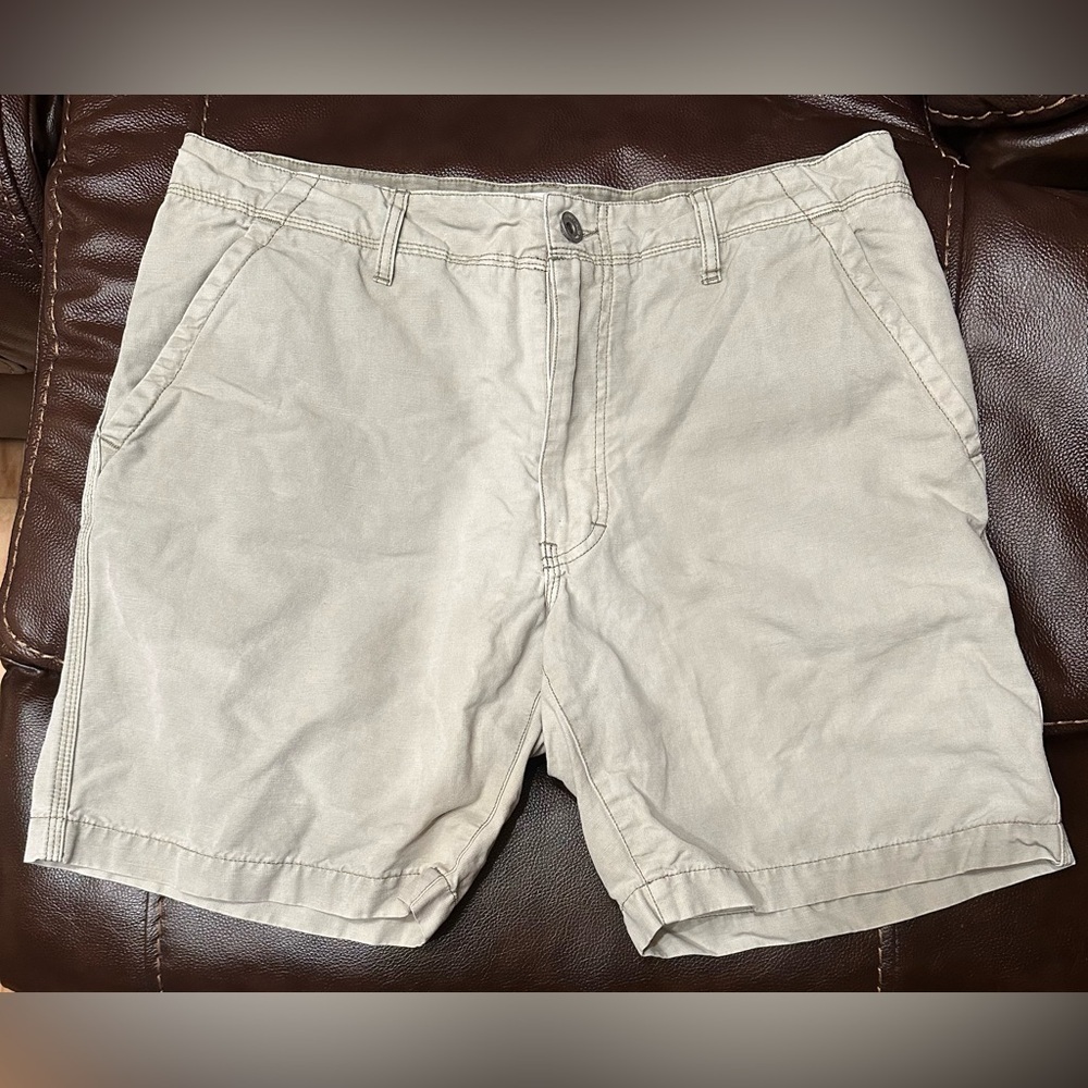Taylor Stitch Shorts Men’s 33 Beige Khaki Organic Cotton Linen 7” Chino Casual